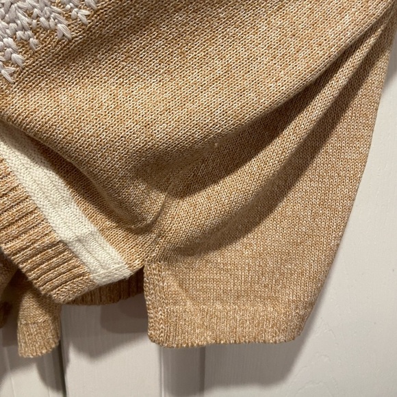 NWT Serengeti Size 1X Tan White Embroidered Snowflake Pine Tree Knit Tunic - Picture 9 of 12